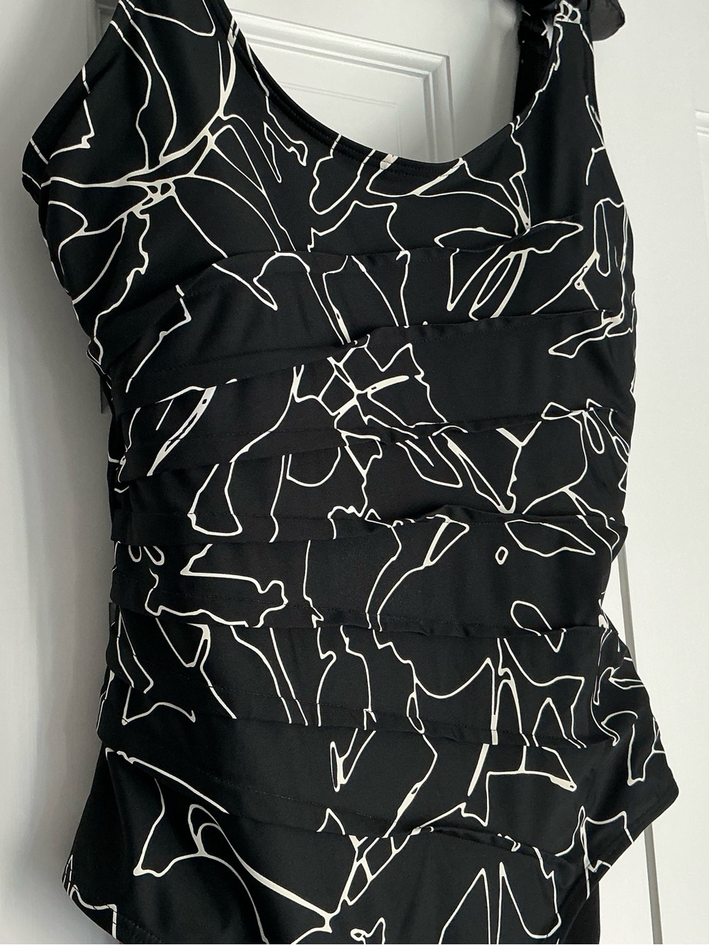 Dkny Black and White One-Piece Swimsuit